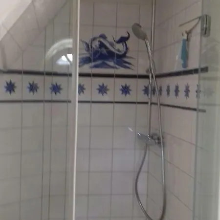 Rosenhaus Apartment *